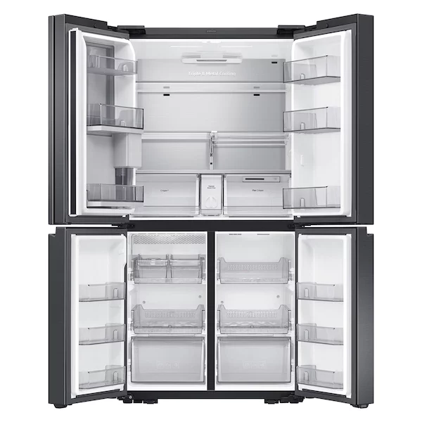 Samsung 820Litres Smart 4-Door Flex™ Refrigerator with Beverage Center and Dual Ice Maker RF71A967578/UT