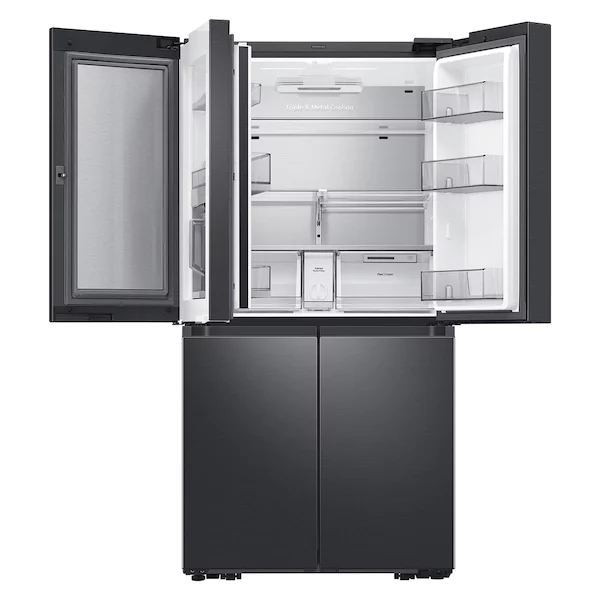 Samsung 820Litres Smart 4-Door Flex™ Refrigerator with Beverage Center and Dual Ice Maker RF71A967578/UT